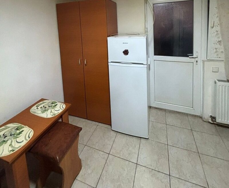 Colentina, Andronache, str. Marcu Zamfir, curte, utilitati incluse